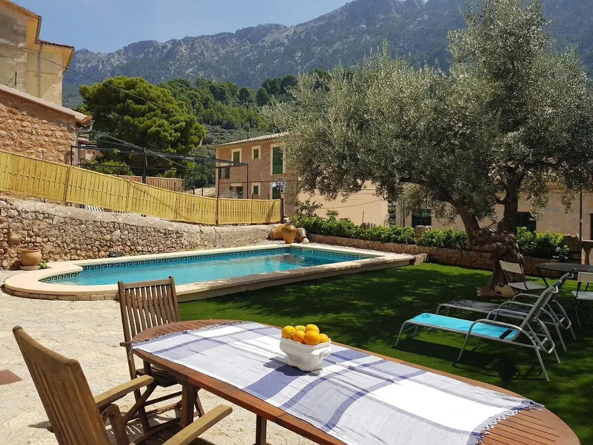 Can Pera Accommodation - Ti Fornalutx Hotel