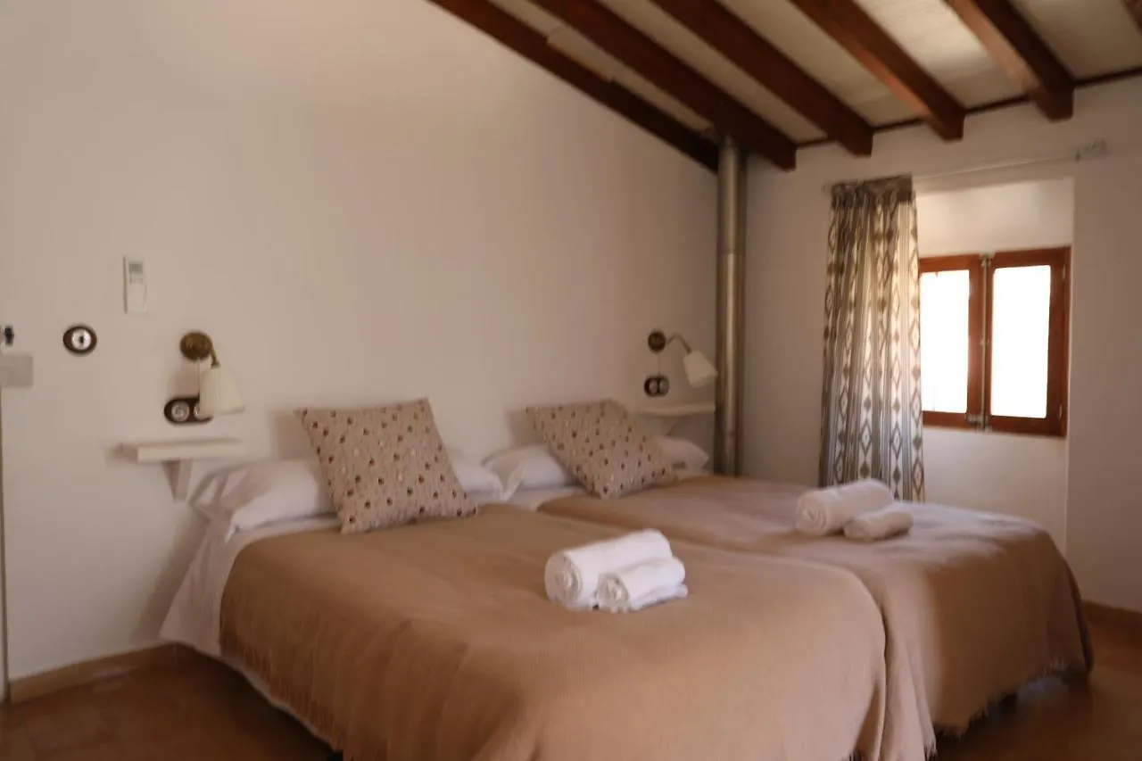 Can Pera Accommodation - Ti Fornalutx Hotel